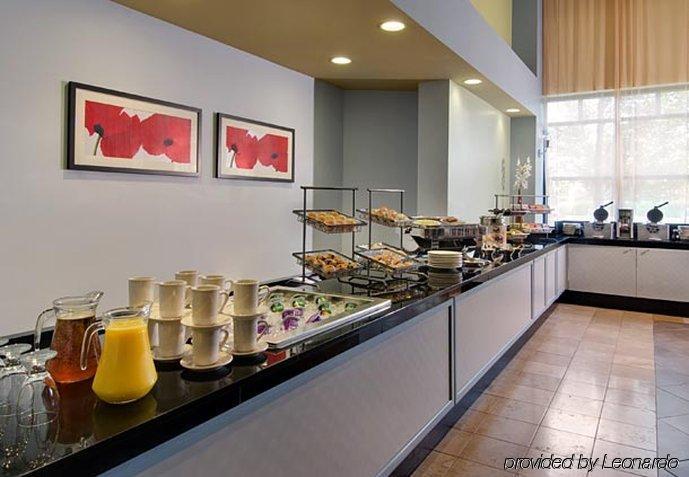 Springhill Suites By Marriott Chicago Southwest At Burr Ridge Hinsdale מסעדה תמונה